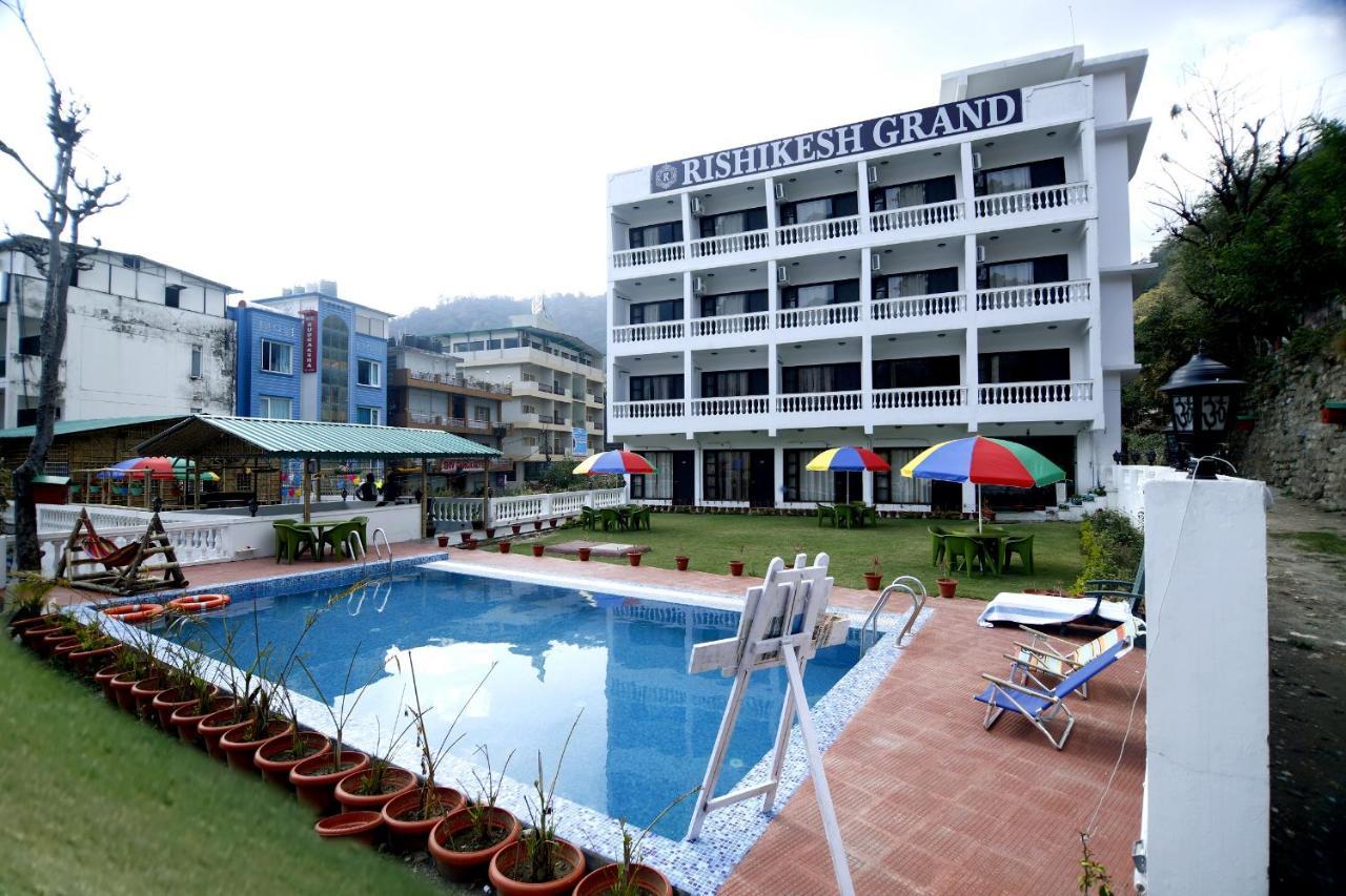 Rishikesh Grand Hotel Екстериор снимка